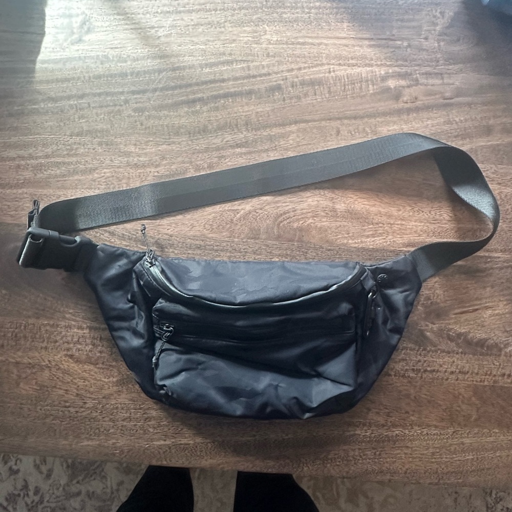 Black Belt Bag with Adjustable Strap and Multiple Compartments